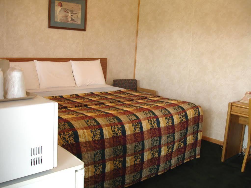 Royal Inn Hudson I-94 Bagian luar foto
